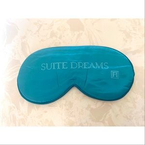 Silky eye mask